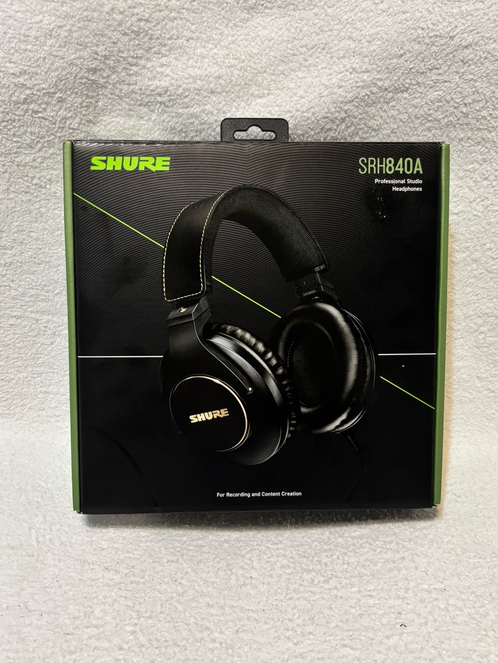 Shure SRH840A Over-Ear Headphones - Black with Green Accents